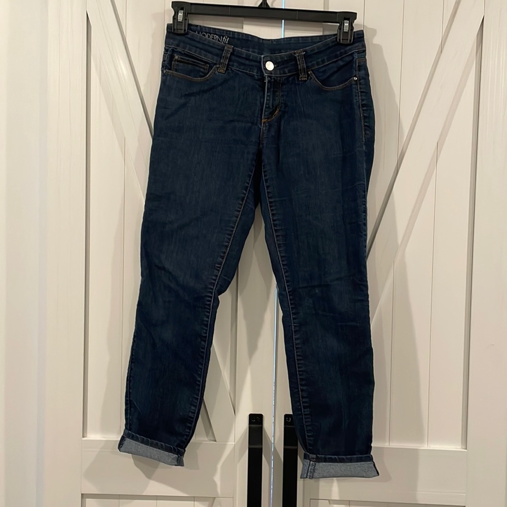 Modern fit Ann Taylor straight leg ankle jeans
